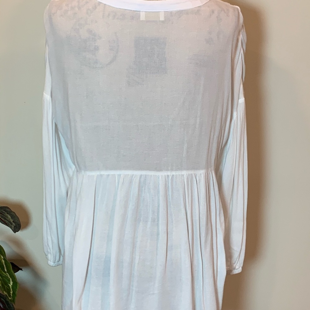Mirabelle Antique White Peasant Style Tunic - Picture 2 of 3